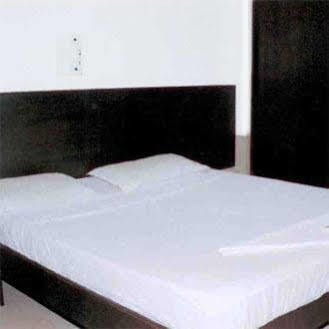 Check Inn Hotel Bombay Extérieur photo